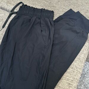 Zyia joggers